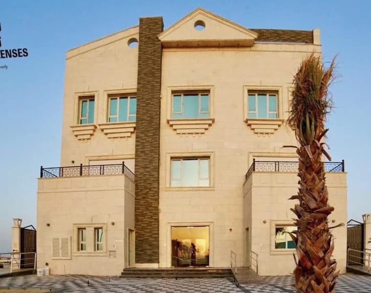 للبيع شاليه في مدينة صباح البحرية / الرابعة - 7372