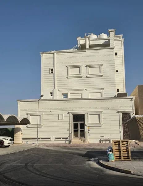 للبيع فيلا في مبارك الكبير ق 3