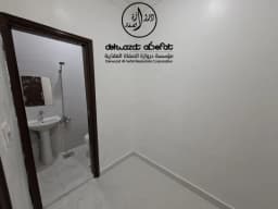للإيجار شقه ارضيه لها مدخل خاص في سلوى قطعه 6 - صورة 5