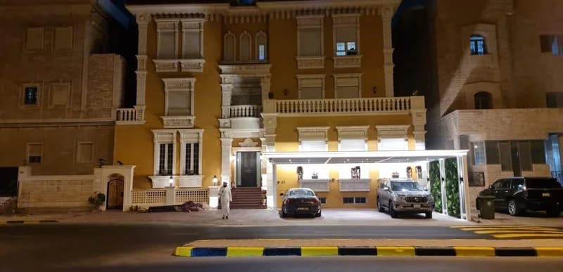 للبيع فيلا في الشهداء قطعة 5