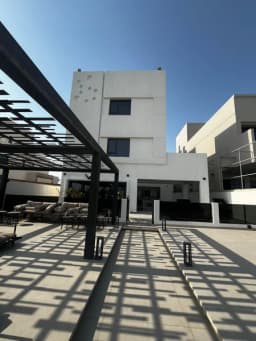 صورة مصغرة 2