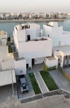 صورة مصغرة 2