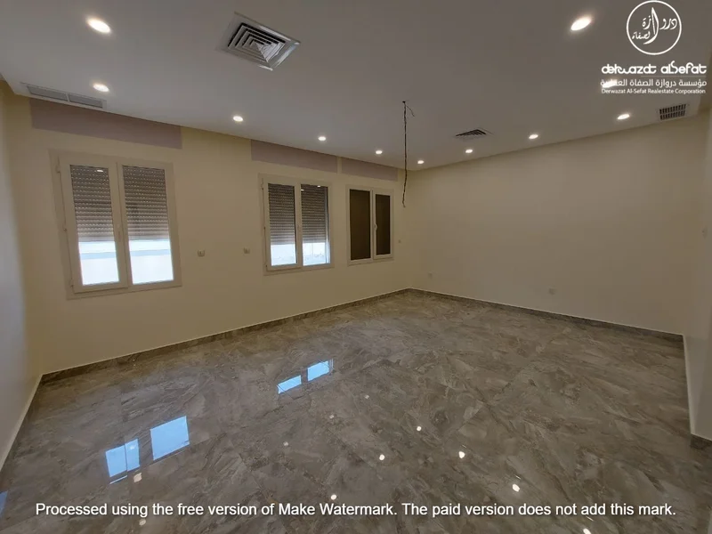 صورة مصغرة 4