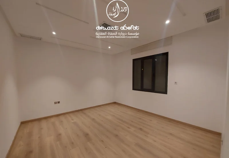 صورة مصغرة 4