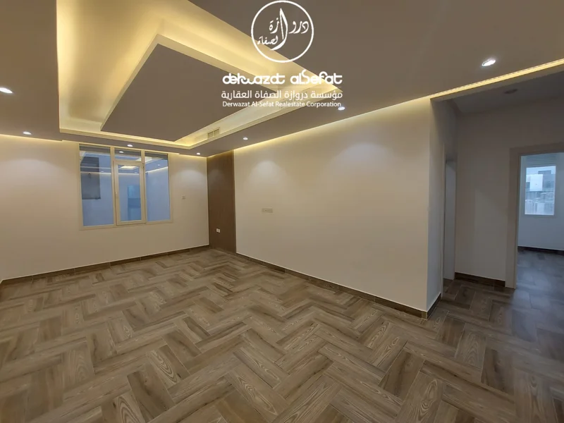 للايجار شقه فخمه في المسايل ق2