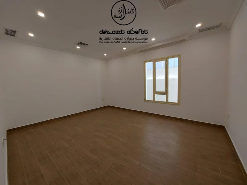 صورة مصغرة 5