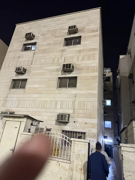 صورة مصغرة 2