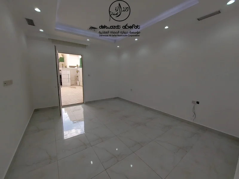 صورة مصغرة 4