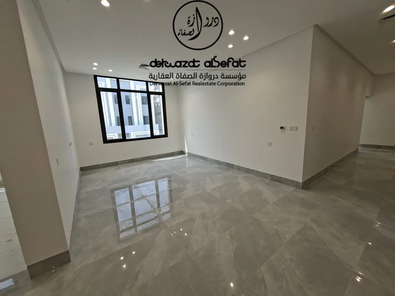 صورة مصغرة 4