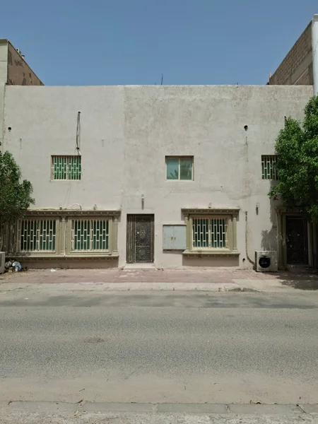 صورة مصغرة 2