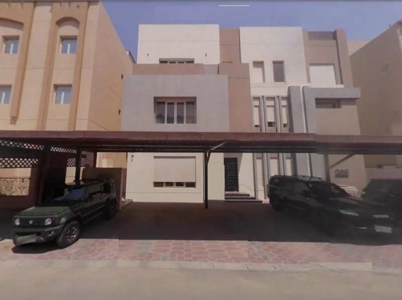 للبيع بيت استثماري في ابوفطيره