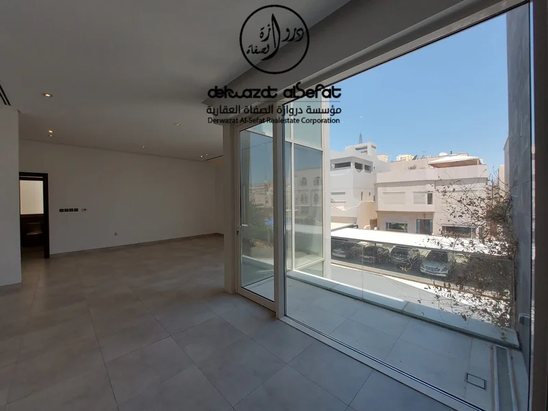 صورة مصغرة 2