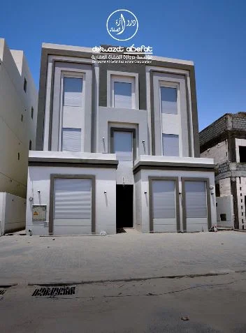 للبيع فيلا في المطلاع قطعة 2