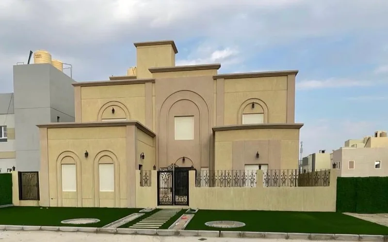 للبيع بيت فى الوفرة السكنية قطعة 7 