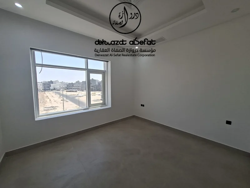 صورة مصغرة 2