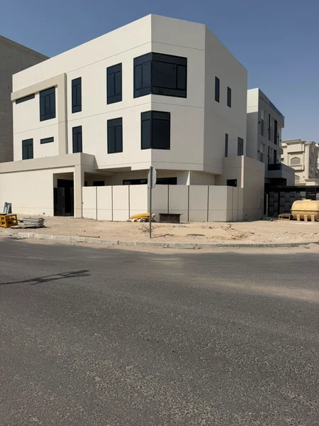 للبيع فيلا في المطلاع N11