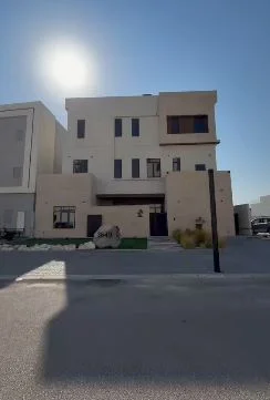 للبيع شالية في مدينة صباح البحرية - الخامسة