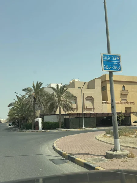 للبيع فيلا في الزهراء قطعة 3 - صورة 2