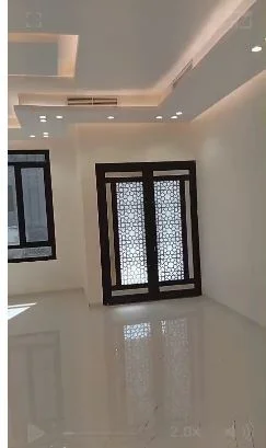 للبيع بيت جديد جنوب عبدالله المبارك - صورة 3