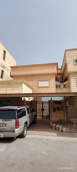 للبيع بيت مشاع في الرميثية قطعه 11