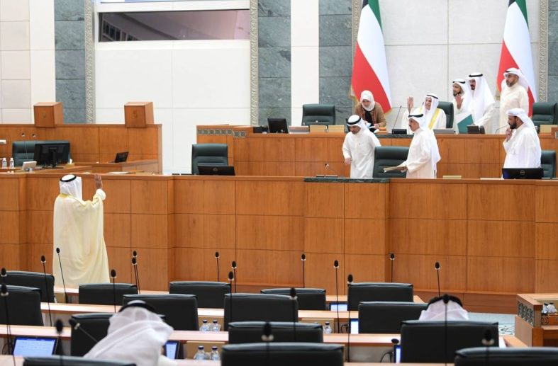 إقرار «الوكالات» و«الأراضي الفضاء»