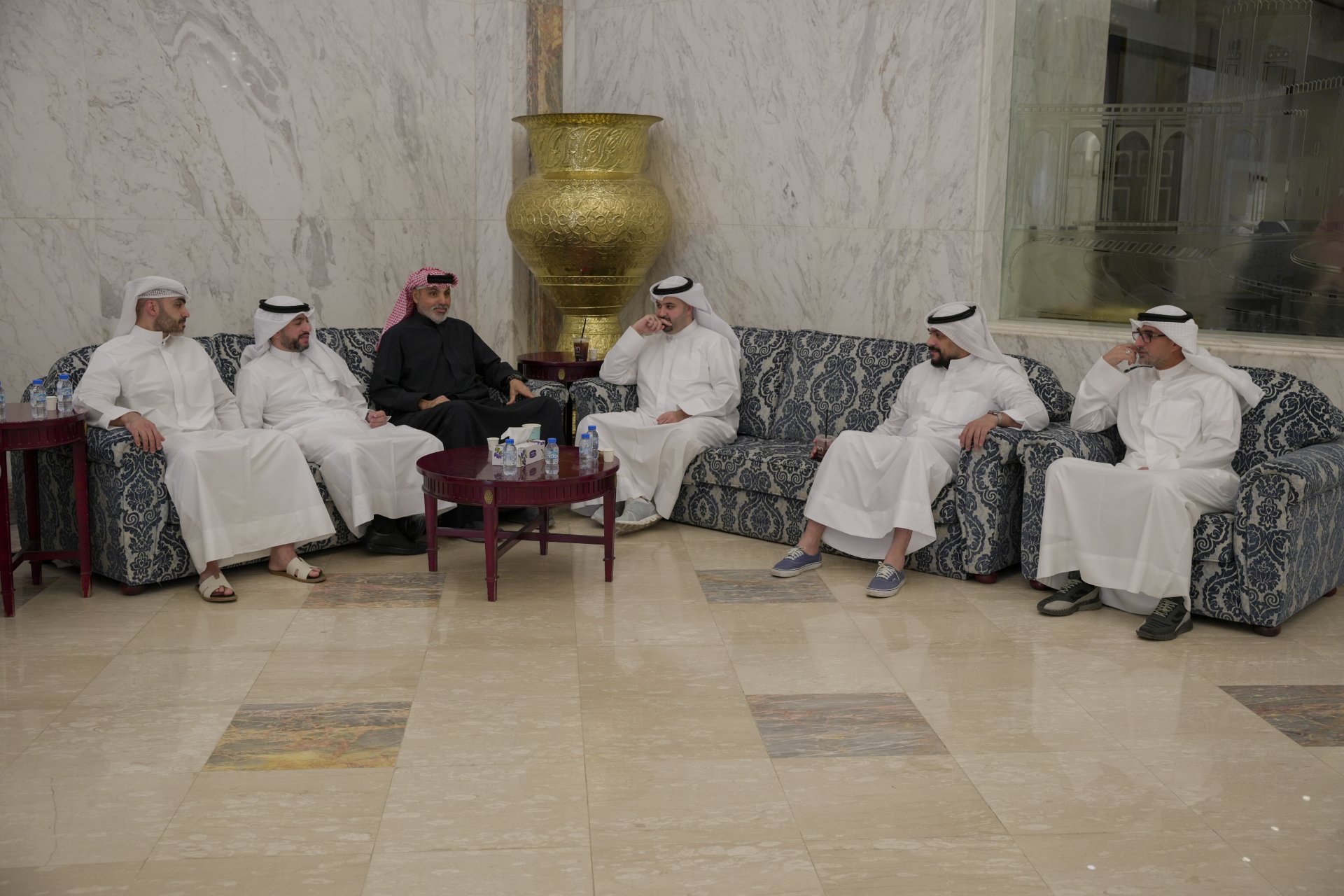 صورة من الألبوم غبقة