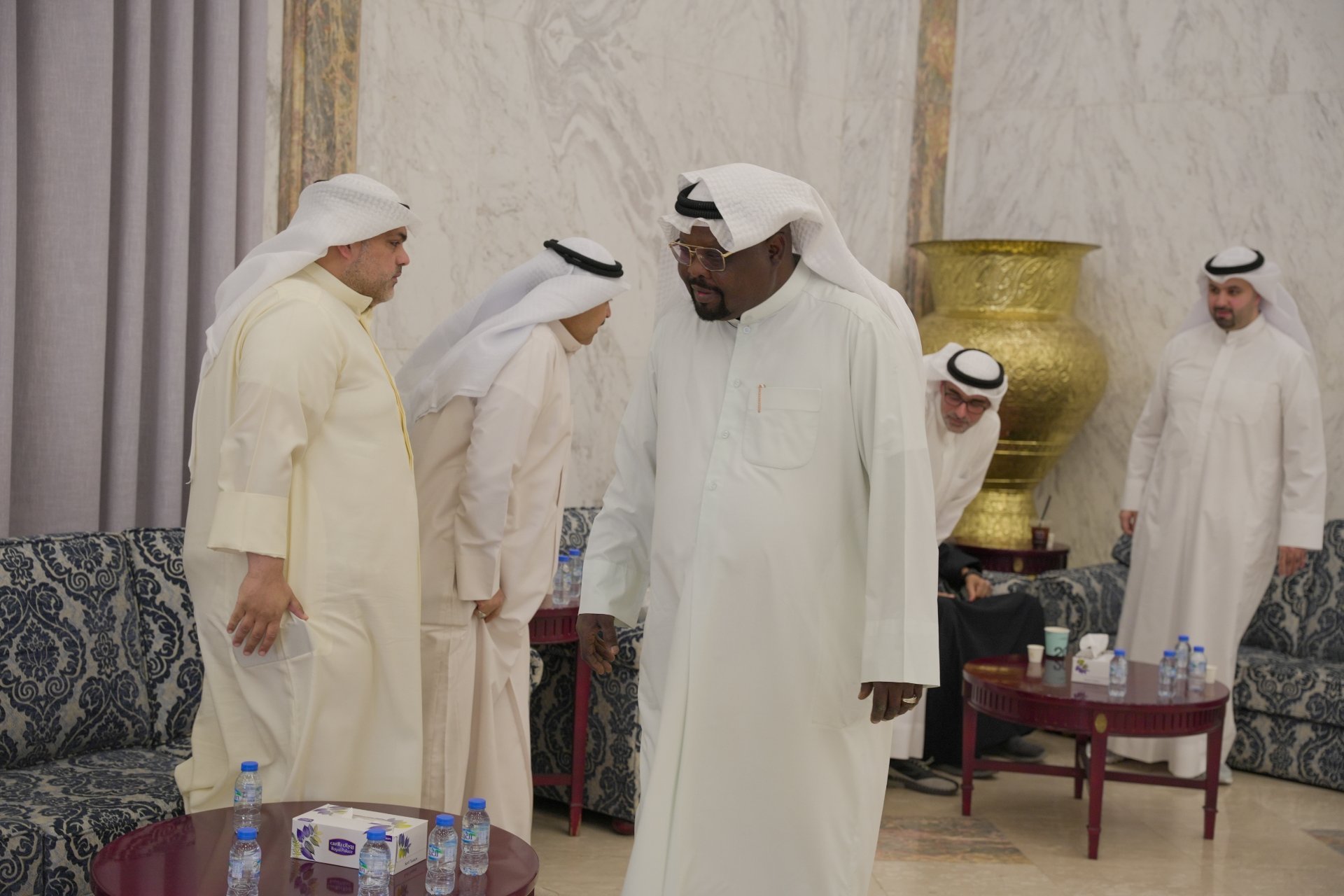 صورة من الألبوم غبقة