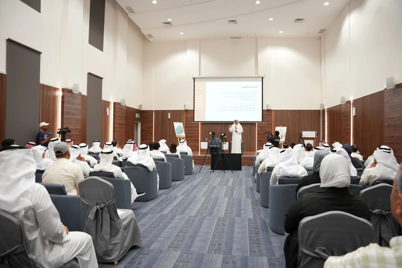 صورة من الألبوم ورشة تاريخ صباح الأحمد البحرية