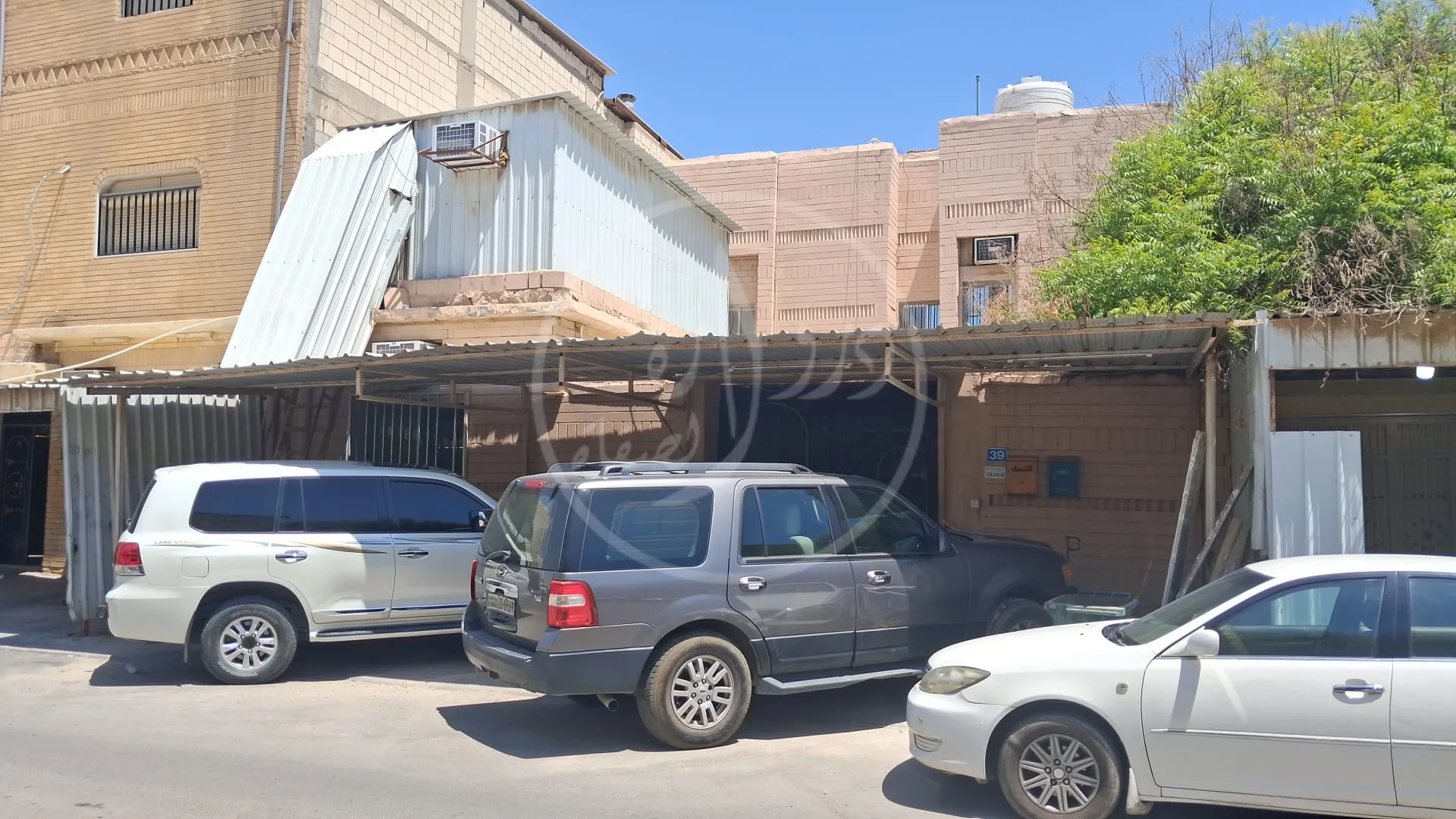للبيع بيت حكومى فى المنقف قطعة 2 - صورة 1