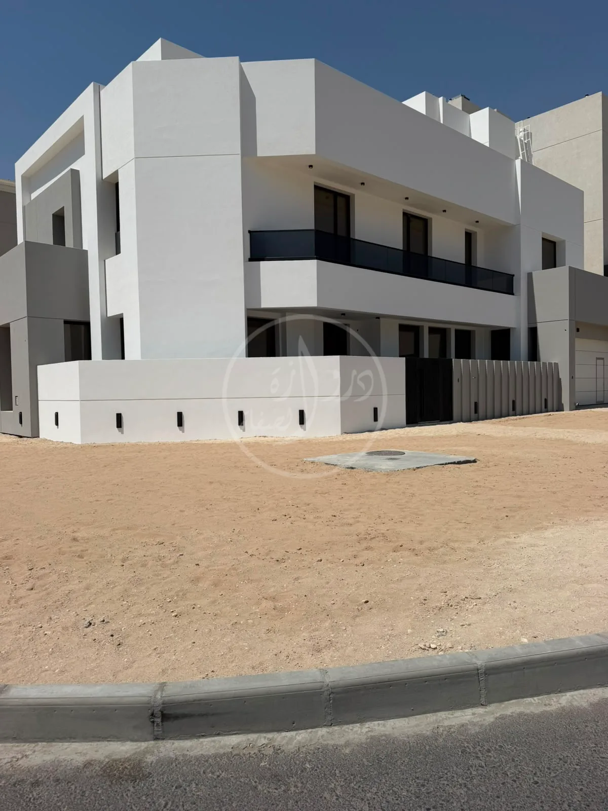 بيت للبيع في المطلاع N8 - صورة 1