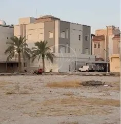 للبيع فيلا في ‏شمال غرب الصليبخات قطعة 1 - صورة 1