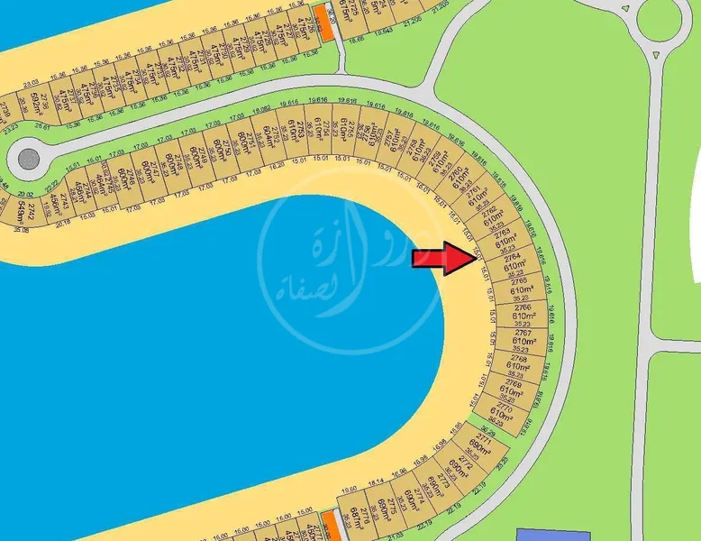 ارض للبيع في صباح الحمد البحرية المرحلة الخامسة صف اول علي البحر لا يوجد صف ثاني خلفها