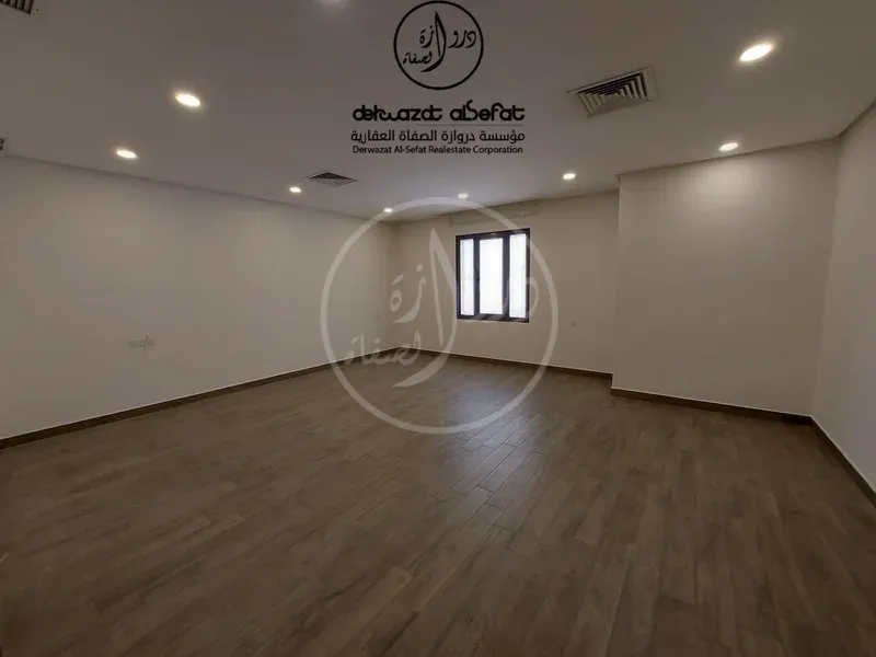 شقة للايجار في مشرف قطعة 4