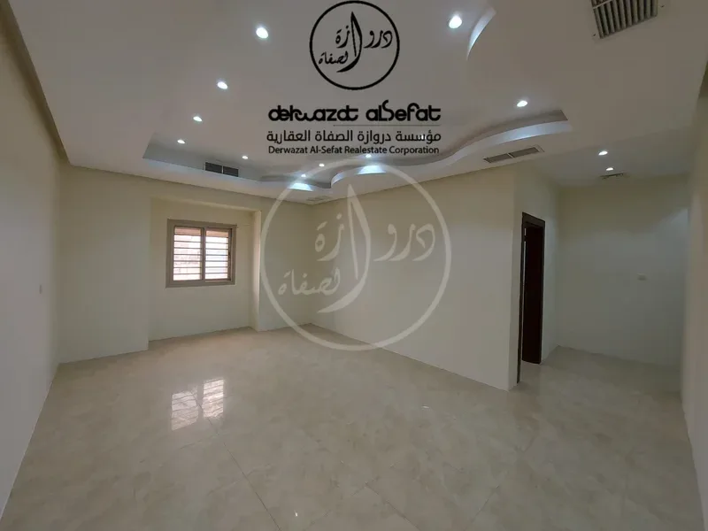 شقة للايجار في الدور الاول في السلام قطعة 1