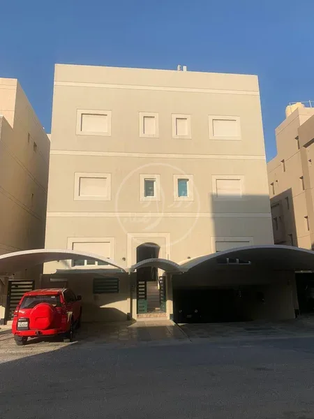 للبيع فيلا في ابو فطيرة ق6