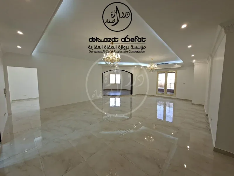 دور اول للايجار في الدسمة قطعة 3