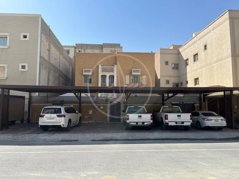 للبيع بيت حكومة في القرين
