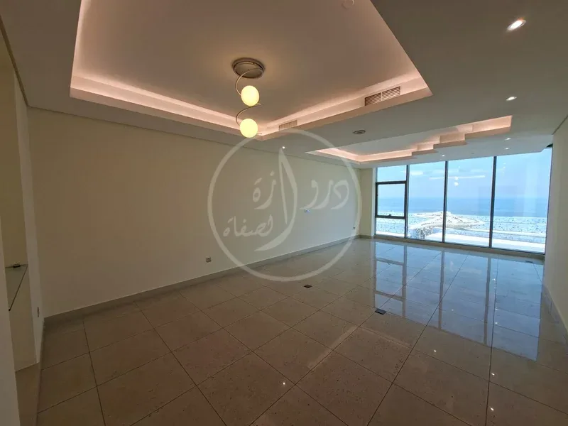 شقة للايجار في ميدان حولي اطلالة بحريه قطعة 11