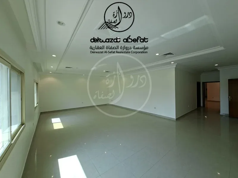 للإيجار دور ثاني في الرميثيه قطعه 9