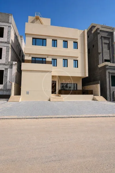 بيت راقي للبيع في المطلاع