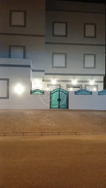 بيت للبيع في جابر الاحمد قطعة 5